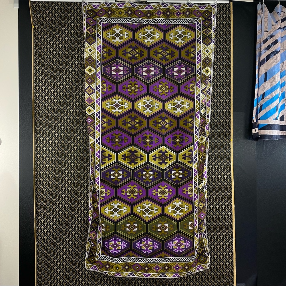 Raj Geometric Scarf - Picture 3 of 7